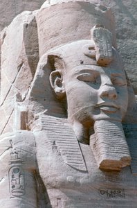Kolossalstatue von Ramses II., Tempel von Abu Simbel, Ägypten, 13. Jahrhundert v. Chr. von Unbekannt