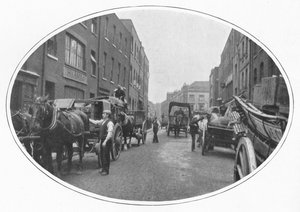 Arbeitsbeginn, Osborn Street, Whitechapel, London, um 1903 von Unbekannt