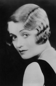 Constance Bennett 1904-1965, amerikanische Schauspielerin, 20. Jahrhundert von Unbekannt