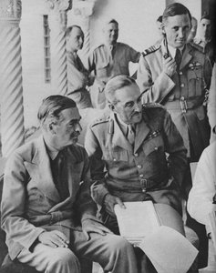 Kriegsrat in Algier: Herr Churchill mit seinen Kapitänen, 1943