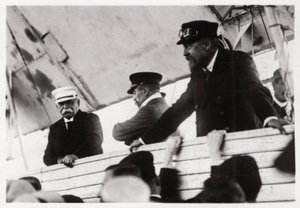 Graf Zeppelin und Dr. Eckener in einer Zeppelin-Gondel, Schwaben, Deutschland