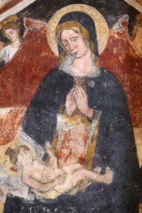 Verfallenes Fresko in der Kirche Santa Maria dell