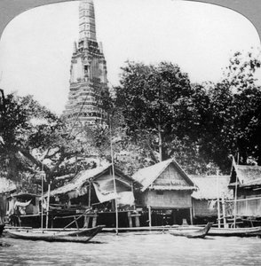 Dhows und Häuser am Chao Phraya Fluss, Bangkok, Thailand, 1900er Jahre