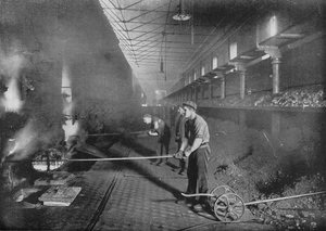Handzeichnung von Retorten, South Metropolitan Gasworks, Peckham, London, 1903 von Unbekannt