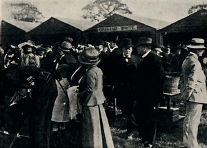 Früher Flug in einer schwerer als Luft Maschine, 1910 von Unbekannt