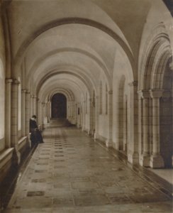 Ostkreuzgang, Buckfast Abbey, spätes 19. - frühes 20. Jahrhundert von Unbekannt