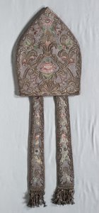 Bestickte Mitra, 1700er von Unbekannt