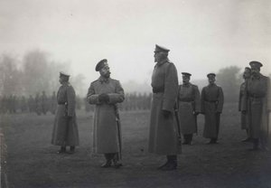 Kaiser Nikolaus II. und Großherzog Nikolai Nikolajewitsch in Baranowitschi, September 1914 von Unbekannt