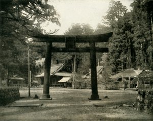 Eingang zu einem Shinto-Tempel im Nikko-Distrikt von Japan, 1936