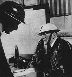Fünfzigtausend Vorfälle wurden während des Blitzes an die Londoner Kontrollzentren gemeldet, 1941-1942
