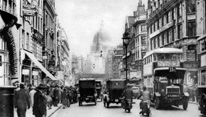 Fleet Street, gesehen von gegenüber dem Salisbury Court, London, 1926-1927 von Unbekannt