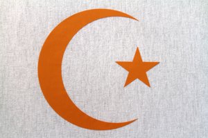 Frankreich, Île-de-France, Paris: Muslimische Symbole