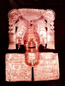 Goldanhänger, der Mitlantecuhtli, den aztekischen Gott der Toten, darstellt, 15. Jahrhundert von Unbekannt