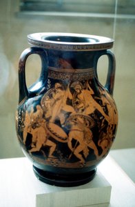 Griechische Vase mit Figuren von kämpfenden Kriegern