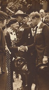 Begrüßung einer kanadischen Mutter, 1937 von Unbekannt