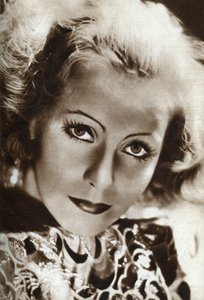 Greta Garbo, schwedische Schauspielerin, 1933 von Unbekannt