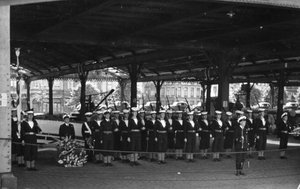Ehrenwache von der HMS Sirius, Antwerpen, ca. 1946-1949