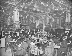 In der Brasserie, Hotel de l