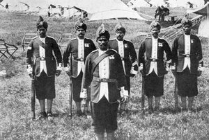 Indische Truppen an der Front, Erster Weltkrieg, 1914-1918, ca. 1920 von Unbekannt