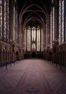 Innenraum der Sainte Chapelle (obere Kapelle) in Paris. Gotische Kunst des 13. Jahrhunderts.