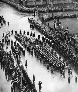 Begräbnisprozession von König Georg V. verlässt den Palace Yard, London, 1936 von Unbekannt