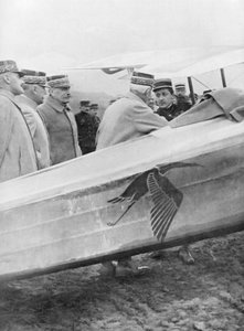 Leutnant Georges Guynemer trifft französische Generäle, 19. Februar 1917 von Unbekannt