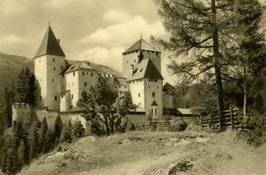 Burg Mauterndorf, Österreich, um 1935