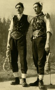 Männer in traditioneller Kleidung, Mühlviertel, Oberösterreich, um 1935