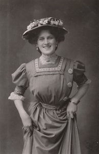 Miss Zena Dare, 1887-1975, um 1930