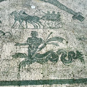 Mosaik, von Maultieren gezogene Karren mit Reisenden, Cisarii, 1. Jahrhundert n. Chr.