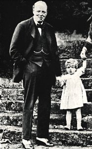 Mr. Churchill mit seiner Tochter, 1924, 1945