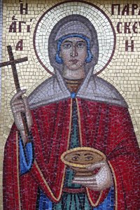 Orthodoxes Mosaik in einem Dorf in Troodos. Heilige Paraskevi, 20150510, Zypern
