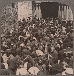 Palmprozession verlässt die Kirche des Heiligen Grabes, ca. 1900
