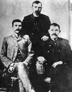 Pat Garrett, James Brent und John W. Poe, Sheriffs von Lincoln County, um 1880-1882, 1954