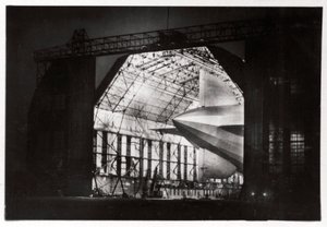 Vorbereitungen für einen Nachtflug, Zeppelin LZ 127 Graf Zeppelin von Unbekannt