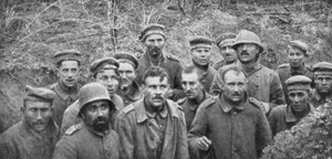 Gefangene in einem Loch, Reims, Erster Weltkrieg, April 1917