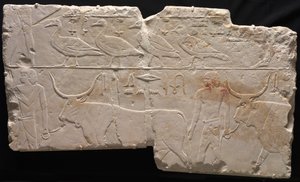 Relief von Männern, die Vögel und Vieh bringen von Unbekannt