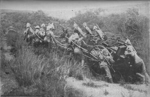 Rifle Brigade übt Bergsteigen mit Maxim, 1902