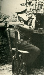 Russischer Soldat mit Periskopgewehr, Erster Weltkrieg von Unbekannt