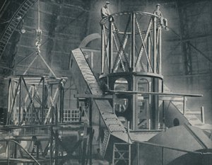 Abschnitt für Abschnitt erhebt sich das riesige Stahlgerüst des Hookers-Zylinders, ca. 1935