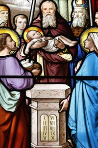 Schrein Unserer Lieben Frau von La Salette Buntglasfenster Darstellung Jesu im Tempel, La Salette, Frankreich