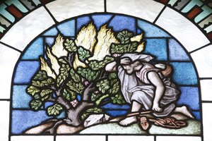 Buntglas: Moses und das Feuer, Budapest, Ungarn