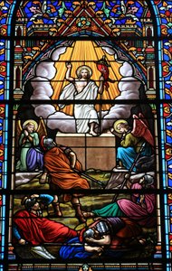 Buntglasfenster. Die Auferstehung Christi, Douarnenez, Frankreich