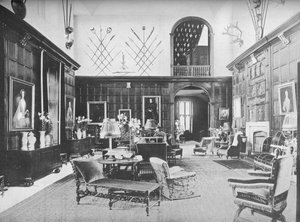 Sutton Place, Surrey - Der Lord Northcliffe, 1910 von Unbekannt