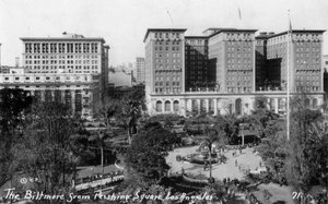 Das Biltmore vom Pershing Square, Los Angeles, Kalifornien, USA, ca. 1933