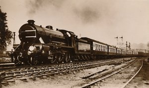 Der S.R. Dover Bootszug, gezogen von Sir Gawain, einer König-Arthur-Lokomotive, ca. 1930
