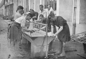 Die Morgentoilette auf dem Kontinent, 1914