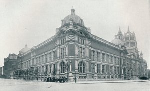 Das neue Victoria and Albert Museum eröffnet am 26. Juni 1909, ca. 1909 von Unbekannt