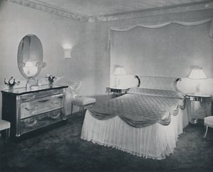 Die lebendigen Eigenschaften von Plexiglas werden in diesem Schlafzimmer genutzt, 1942