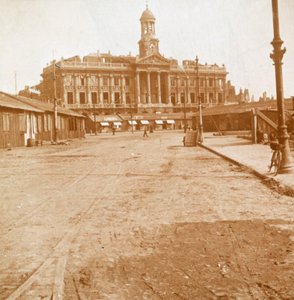 Rathaus und Hauptplatz, Cambrai, Nordfrankreich, ca. 1914-ca. 1918 von Unbekannt